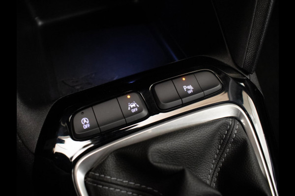 Opel Corsa 1.2 Elegance Sport (APPLE CARPLAY,NAVI,LEDER,DIGITAL COCKPIT,CAMERA,PDC,GETINT,LM VELGEN,NETTESTAAT) Opel Corsa 1.2 Elegance Sport (APPLE CARPLAY,NAVI,LEDER,DIGITAL COCKPIT,CAMERA,PDC,GETINT,LM VELGEN,NETTESTAAT)