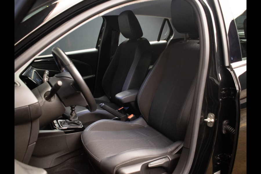 Opel Corsa 1.2 Elegance Sport (APPLE CARPLAY,NAVI,LEDER,DIGITAL COCKPIT,CAMERA,PDC,GETINT,LM VELGEN,NETTESTAAT) Opel Corsa 1.2 Elegance Sport (APPLE CARPLAY,NAVI,LEDER,DIGITAL COCKPIT,CAMERA,PDC,GETINT,LM VELGEN,NETTESTAAT)