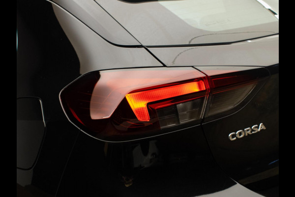 Opel Corsa 1.2 Elegance Sport (APPLE CARPLAY,NAVI,LEDER,DIGITAL COCKPIT,CAMERA,PDC,GETINT,LM VELGEN,NETTESTAAT) Opel Corsa 1.2 Elegance Sport (APPLE CARPLAY,NAVI,LEDER,DIGITAL COCKPIT,CAMERA,PDC,GETINT,LM VELGEN,NETTESTAAT)