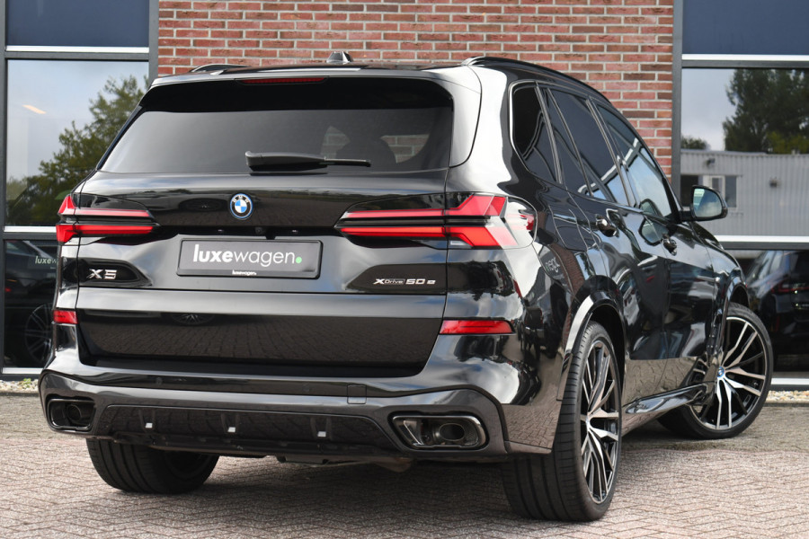 BMW X5 xDrive50e M-Sport Pro Pano Comf-zetels H/K HUD 360 22-inch BTW-auto BMW X5 xDrive50e M-Sport Pro Pano Comf-zetels H/K HUD 360 22-inch BTW-auto
