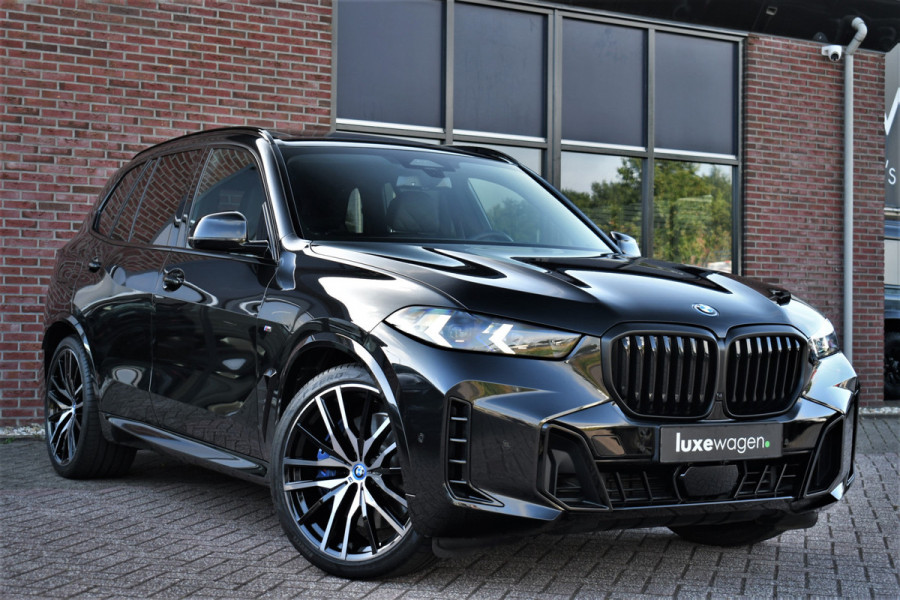 BMW X5 xDrive50e M-Sport Pro Pano Comf-zetels H/K HUD 360 22-inch BTW-auto BMW X5 xDrive50e M-Sport Pro Pano Comf-zetels H/K HUD 360 22-inch BTW-auto