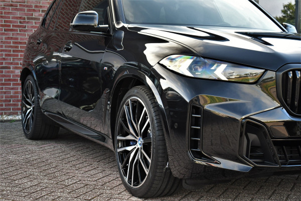 BMW X5 xDrive50e M-Sport Pro Pano Comf-zetels H/K HUD 360 22-inch BTW-auto BMW X5 xDrive50e M-Sport Pro Pano Comf-zetels H/K HUD 360 22-inch BTW-auto