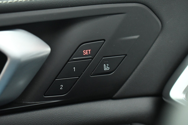 BMW X5 xDrive50e M-Sport Pro Pano Comf-zetels H/K HUD 360 22-inch BTW-auto BMW X5 xDrive50e M-Sport Pro Pano Comf-zetels H/K HUD 360 22-inch BTW-auto