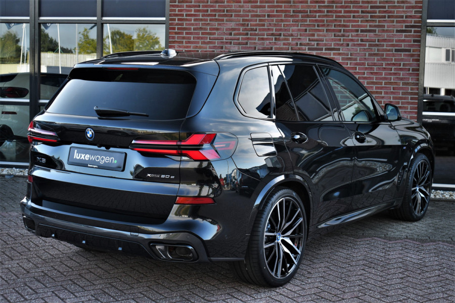 BMW X5 xDrive50e M-Sport Pro Pano Comf-zetels H/K HUD 360 22-inch BTW-auto BMW X5 xDrive50e M-Sport Pro Pano Comf-zetels H/K HUD 360 22-inch BTW-auto