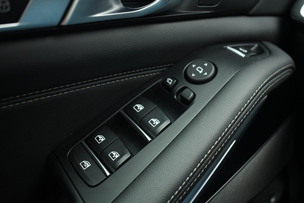 BMW X5 xDrive50e M-Sport Pro Pano Comf-zetels H/K HUD 360 22-inch BTW-auto BMW X5 xDrive50e M-Sport Pro Pano Comf-zetels H/K HUD 360 22-inch BTW-auto