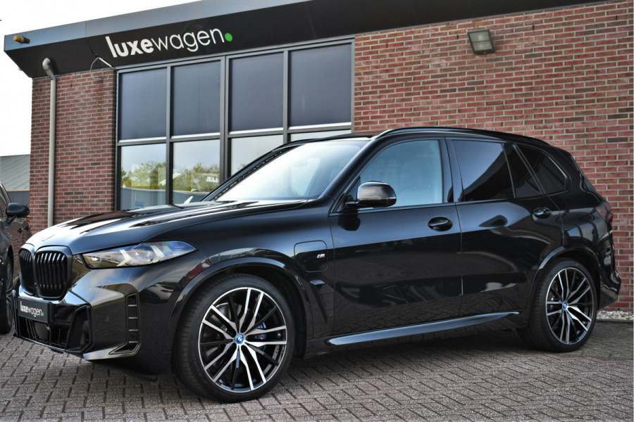 BMW X5 xDrive50e M-Sport Pro Pano Comf-zetels H/K HUD 360 22-inch BTW-auto BMW X5 xDrive50e M-Sport Pro Pano Comf-zetels H/K HUD 360 22-inch BTW-auto