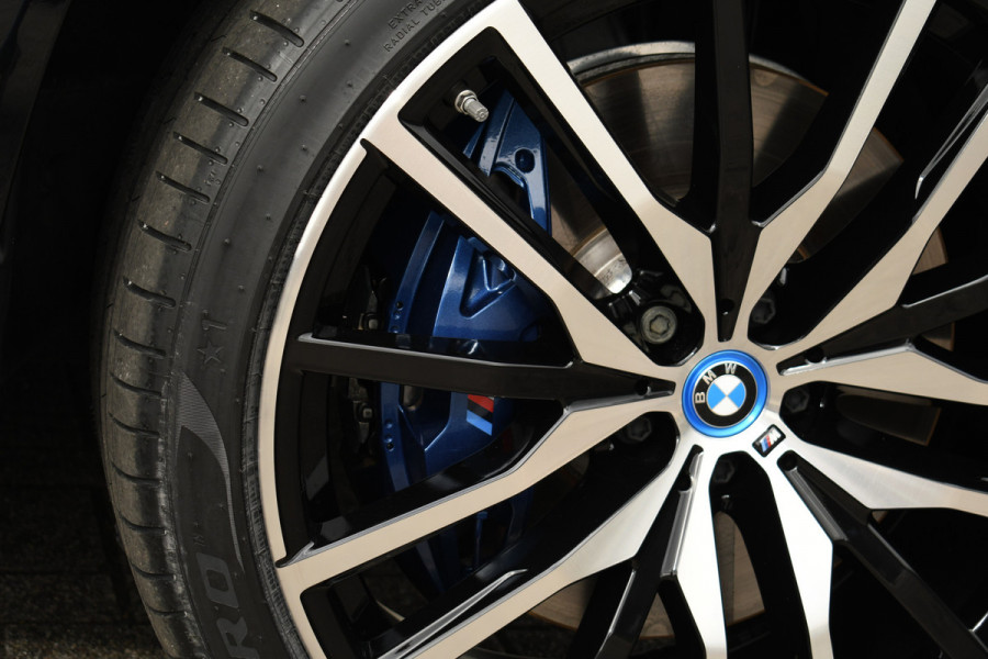 BMW X5 xDrive50e M-Sport Pro Pano Comf-zetels H/K HUD 360 22-inch BTW-auto BMW X5 xDrive50e M-Sport Pro Pano Comf-zetels H/K HUD 360 22-inch BTW-auto