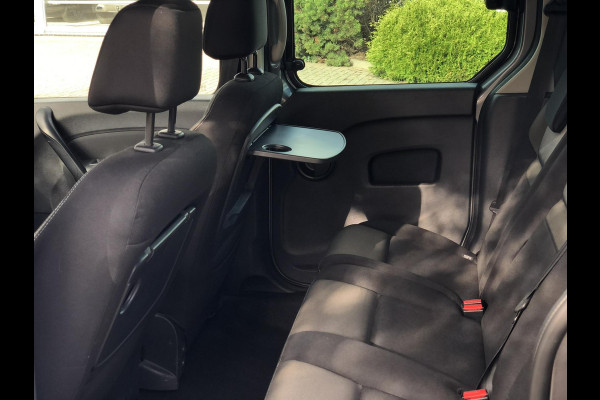 Renault Kangoo Family 1.2 TCe | Android Auto, Navi, Airco, PDC, Radio | Netjes onderhouden | Renault Kangoo Family 1.2 TCe | Android Auto, Navi, Airco, PDC, Radio | Netjes onderhouden |