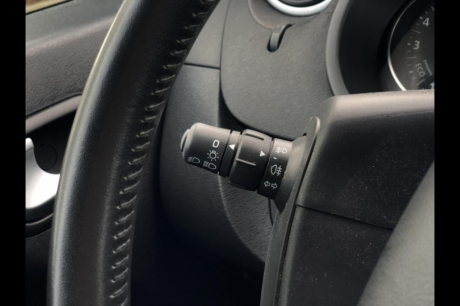 Renault Kangoo Family 1.2 TCe | Android Auto, Navi, Airco, PDC, Radio | Netjes onderhouden | Renault Kangoo Family 1.2 TCe | Android Auto, Navi, Airco, PDC, Radio | Netjes onderhouden |