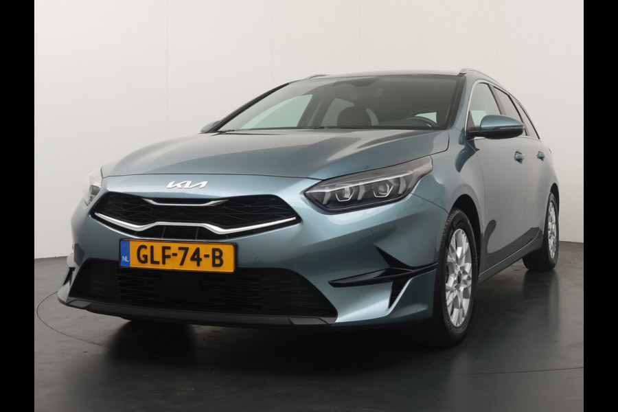 Kia Ceed Sportswagon 1.5 T-GDi DynamicPlusLine - Navigatie - Stoel/Stuur Verwarming - Dodehoek Detectie - LED Koplampen - Fabrieksgarantie tot 2031