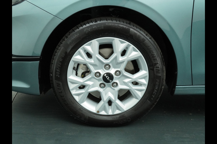 Kia Ceed Sportswagon 1.5 T-GDi DynamicPlusLine - Navigatie - Stoel/Stuur Verwarming - Dodehoek Detectie - LED Koplampen - Fabrieksgarantie tot 2031