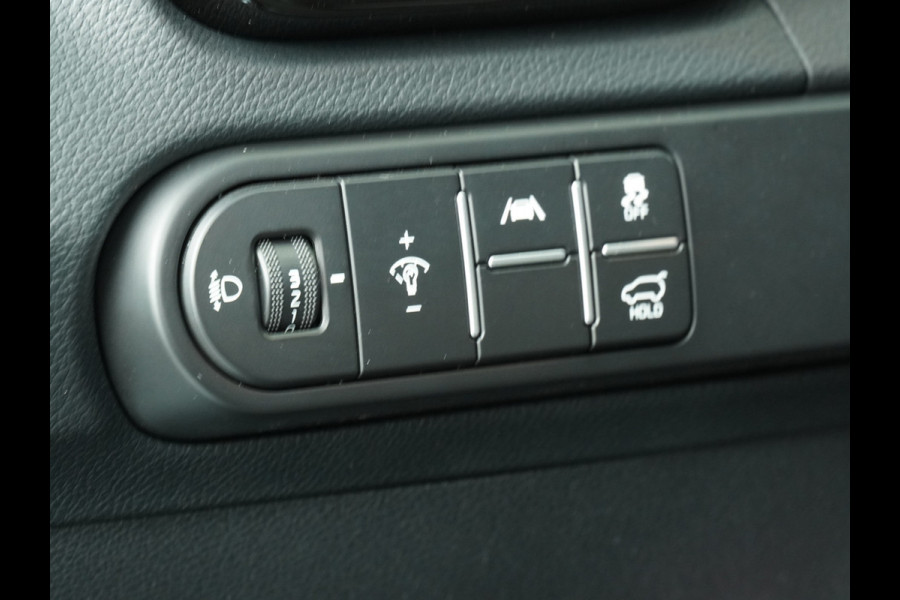 Kia Ceed Sportswagon 1.5 T-GDi DynamicPlusLine - Navigatie - Stoel/Stuur Verwarming - Dodehoek Detectie - LED Koplampen - Fabrieksgarantie tot 2031