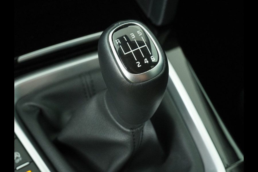 Kia Ceed Sportswagon 1.5 T-GDi DynamicPlusLine - Navigatie - Stoel/Stuur Verwarming - Dodehoek Detectie - LED Koplampen - Fabrieksgarantie tot 2031