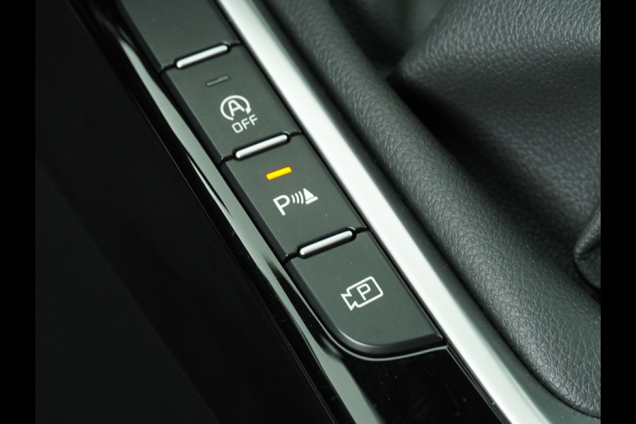 Kia Ceed Sportswagon 1.5 T-GDi DynamicPlusLine - Navigatie - Stoel/Stuur Verwarming - Dodehoek Detectie - LED Koplampen - Fabrieksgarantie tot 2031