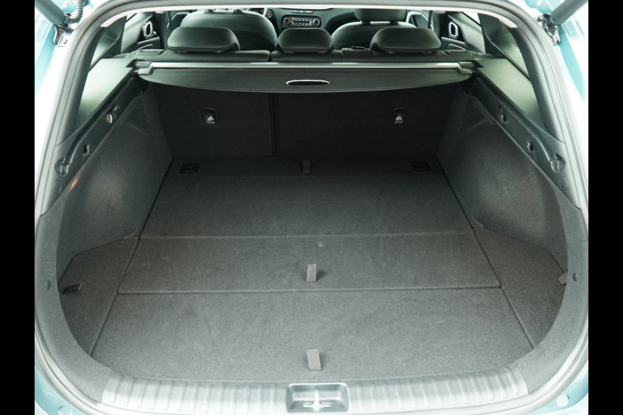 Kia Ceed Sportswagon 1.5 T-GDi DynamicPlusLine - Navigatie - Stoel/Stuur Verwarming - Dodehoek Detectie - LED Koplampen - Fabrieksgarantie tot 2031