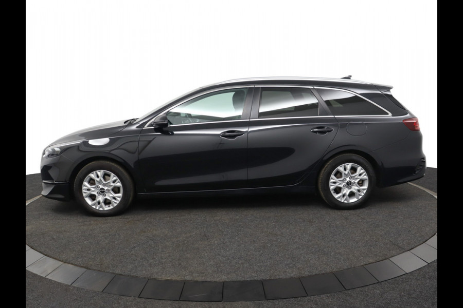 Kia Ceed Sportswagon 1.0 T-GDi DynamicPlusLine - LED - Navigatie - Lichtmetalen Velgen - Cruise Control - Climate Control - Fabrieksgarantie Tot 2028 Kia Ceed Sportswagon 1.0 T-GDi DynamicPlusLine - LED - Navigatie - Lichtmetalen Velgen - Cruise Control - Climate Control - Fabrieksgarantie Tot 2028