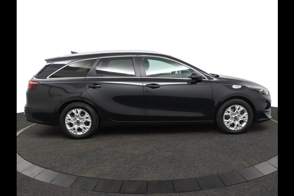 Kia Ceed Sportswagon 1.0 T-GDi DynamicPlusLine - LED - Navigatie - Lichtmetalen Velgen - Cruise Control - Climate Control - Fabrieksgarantie Tot 2028 Kia Ceed Sportswagon 1.0 T-GDi DynamicPlusLine - LED - Navigatie - Lichtmetalen Velgen - Cruise Control - Climate Control - Fabrieksgarantie Tot 2028