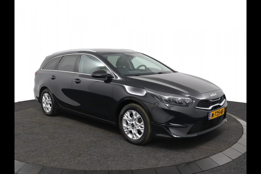 Kia Ceed Sportswagon 1.0 T-GDi DynamicPlusLine - LED - Navigatie - Lichtmetalen Velgen - Cruise Control - Climate Control - Fabrieksgarantie Tot 2028 Kia Ceed Sportswagon 1.0 T-GDi DynamicPlusLine - LED - Navigatie - Lichtmetalen Velgen - Cruise Control - Climate Control - Fabrieksgarantie Tot 2028