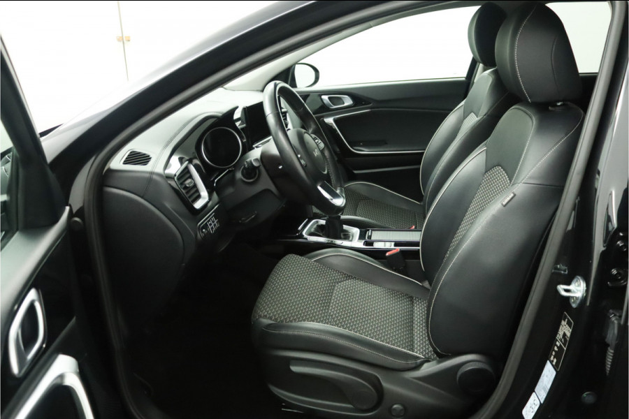 Kia Ceed Sportswagon 1.0 T-GDi DynamicPlusLine - LED - Navigatie - Lichtmetalen Velgen - Cruise Control - Climate Control - Fabrieksgarantie Tot 2028 Kia Ceed Sportswagon 1.0 T-GDi DynamicPlusLine - LED - Navigatie - Lichtmetalen Velgen - Cruise Control - Climate Control - Fabrieksgarantie Tot 2028