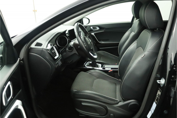 Kia Ceed Sportswagon 1.0 T-GDi DynamicPlusLine - LED - Navigatie - Lichtmetalen Velgen - Cruise Control - Climate Control - Fabrieksgarantie Tot 2028 Kia Ceed Sportswagon 1.0 T-GDi DynamicPlusLine - LED - Navigatie - Lichtmetalen Velgen - Cruise Control - Climate Control - Fabrieksgarantie Tot 2028