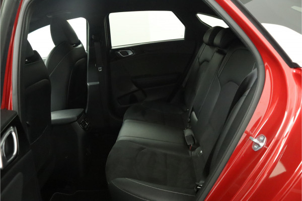 Kia ProCeed 1.5 T-GDi GT-Line - Led Koplampen - Adaptief Cruise Control - Navigatie - Climate Control - Fabrieksgarantie Tot 2031 Kia ProCeed 1.5 T-GDi GT-Line - Led Koplampen - Adaptief Cruise Control - Navigatie - Climate Control - Fabrieksgarantie Tot 2031