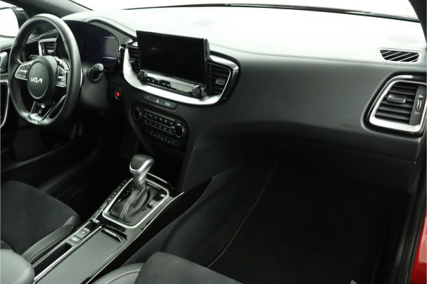 Kia ProCeed 1.5 T-GDi GT-Line - Led Koplampen - Adaptief Cruise Control - Navigatie - Climate Control - Fabrieksgarantie Tot 2031 Kia ProCeed 1.5 T-GDi GT-Line - Led Koplampen - Adaptief Cruise Control - Navigatie - Climate Control - Fabrieksgarantie Tot 2031