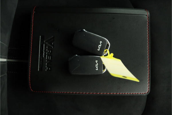 Kia ProCeed 1.5 T-GDi GT-Line - Led Koplampen - Adaptief Cruise Control - Navigatie - Climate Control - Fabrieksgarantie Tot 2031 Kia ProCeed 1.5 T-GDi GT-Line - Led Koplampen - Adaptief Cruise Control - Navigatie - Climate Control - Fabrieksgarantie Tot 2031