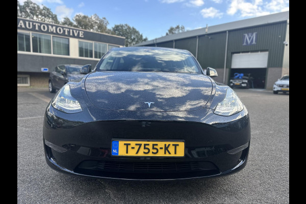 Tesla Model Y Long Range AWD 75 kWh AUTOPILOT| ACHTERBANK VERWARMD| STOEL+ STUUR VERW. | TESLA GARANTIE AANDRIJFLIJN EN ACCU T/M 07-2031/192.000KM Tesla Model Y Long Range AWD 75 kWh AUTOPILOT| ACHTERBANK VERWARMD| STOEL+ STUUR VERW. | TESLA GARANTIE AANDRIJFLIJN EN ACCU T/M 07-2031/192.000KM