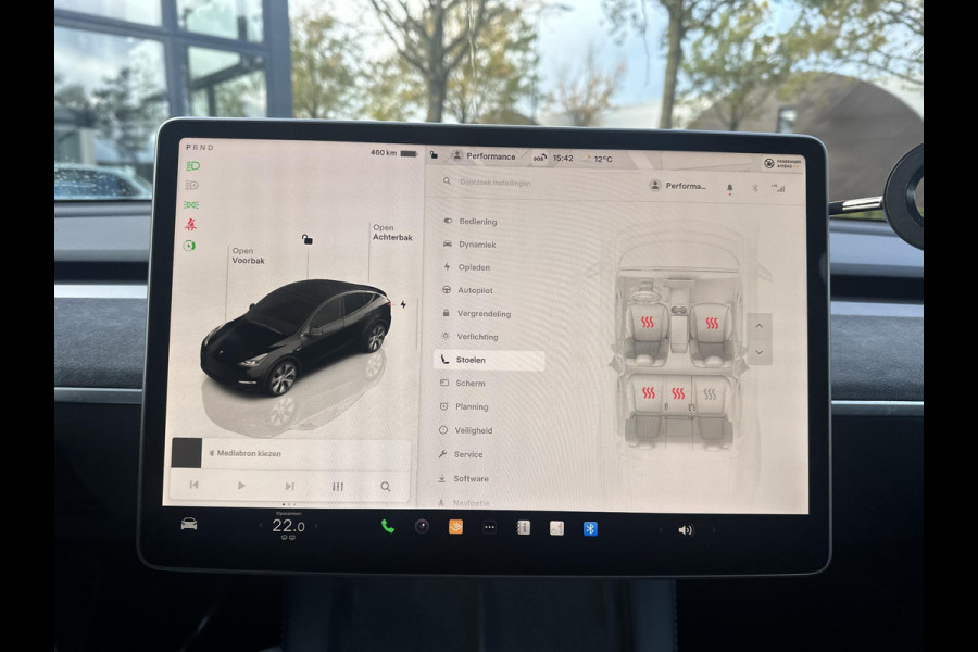 Tesla Model Y Long Range AWD 75 kWh AUTOPILOT| ACHTERBANK VERWARMD| STOEL+ STUUR VERW. | TESLA GARANTIE AANDRIJFLIJN EN ACCU T/M 07-2031/192.000KM Tesla Model Y Long Range AWD 75 kWh AUTOPILOT| ACHTERBANK VERWARMD| STOEL+ STUUR VERW. | TESLA GARANTIE AANDRIJFLIJN EN ACCU T/M 07-2031/192.000KM