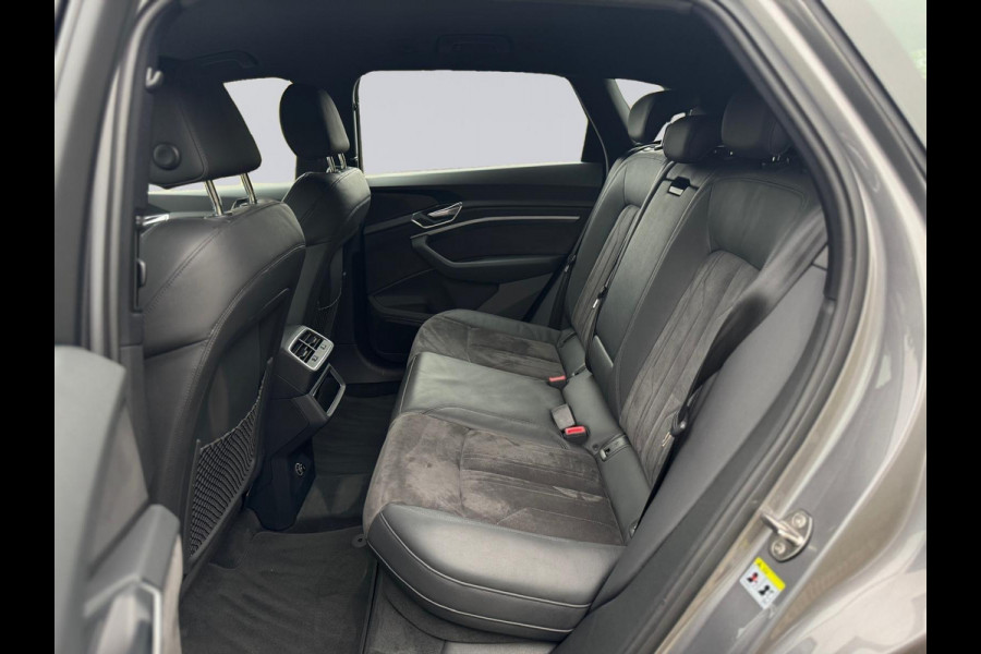 Audi e-tron E-tron 55 quattro 408 pk advanced Pro S Line Plus 95 kWh, SOH 94,6 %, camera , trekhaak,lederen sportinterieur Audi e-tron E-tron 55 quattro 408 pk advanced Pro S Line Plus 95 kWh, SOH 94,6 %, camera , trekhaak,lederen sportinterieur