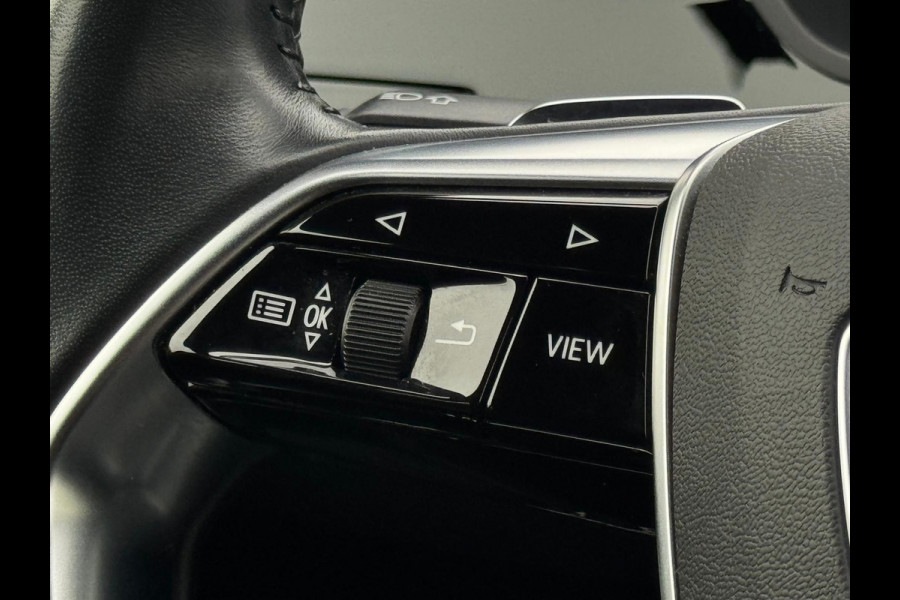 Audi e-tron E-tron 55 quattro 408 pk advanced Pro S Line Plus 95 kWh, SOH 94,6 %, camera , trekhaak,lederen sportinterieur Audi e-tron E-tron 55 quattro 408 pk advanced Pro S Line Plus 95 kWh, SOH 94,6 %, camera , trekhaak,lederen sportinterieur