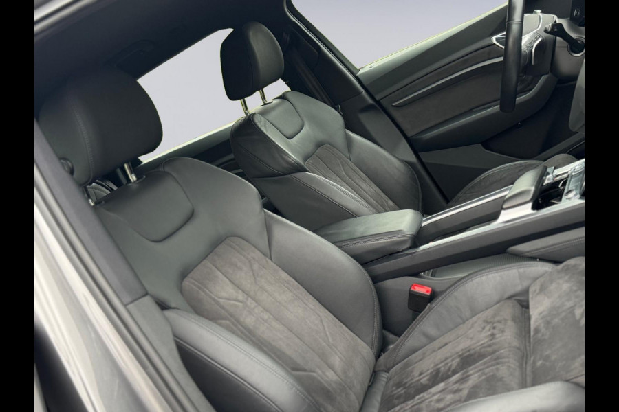 Audi e-tron E-tron 55 quattro 408 pk advanced Pro S Line Plus 95 kWh, SOH 94,6 %, camera , trekhaak,lederen sportinterieur Audi e-tron E-tron 55 quattro 408 pk advanced Pro S Line Plus 95 kWh, SOH 94,6 %, camera , trekhaak,lederen sportinterieur