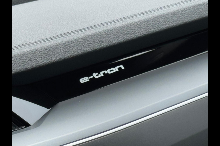 Audi e-tron E-tron 55 quattro 408 pk advanced Pro S Line Plus 95 kWh, SOH 94,6 %, camera , trekhaak,lederen sportinterieur Audi e-tron E-tron 55 quattro 408 pk advanced Pro S Line Plus 95 kWh, SOH 94,6 %, camera , trekhaak,lederen sportinterieur