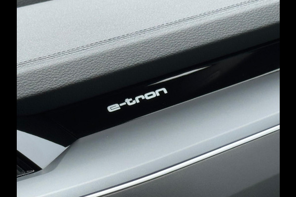 Audi e-tron E-tron 55 quattro 408 pk advanced Pro S Line Plus 95 kWh, SOH 94,6 %, camera , trekhaak,lederen sportinterieur Audi e-tron E-tron 55 quattro 408 pk advanced Pro S Line Plus 95 kWh, SOH 94,6 %, camera , trekhaak,lederen sportinterieur