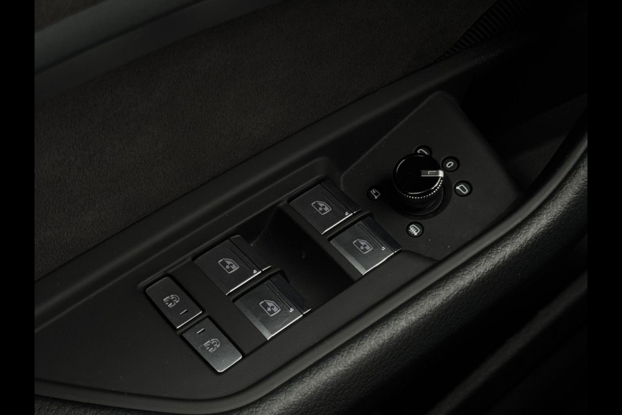 Audi e-tron E-tron 55 quattro 408 pk advanced Pro S Line Plus 95 kWh, SOH 94,6 %, camera , trekhaak,lederen sportinterieur Audi e-tron E-tron 55 quattro 408 pk advanced Pro S Line Plus 95 kWh, SOH 94,6 %, camera , trekhaak,lederen sportinterieur