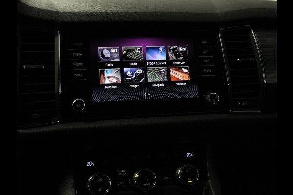 Škoda Kodiaq 1.5 TSI 150pk Automaat Ambition 7 persoons | Navigatie | Climate control | Cruise control | Camera | Lichtmetalen velgen | Parkeer sensoren | Stoelverwarming voor