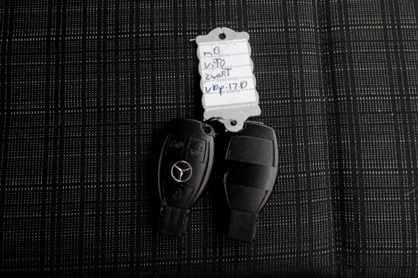 Mercedes-Benz Vito 114 CDI 136pk Lang 7G Automaat D.C. Airco/Navi/Camera 02-2020 Mercedes-Benz Vito 114 CDI 136pk Lang 7G Automaat D.C. Airco/Navi/Camera 02-2020