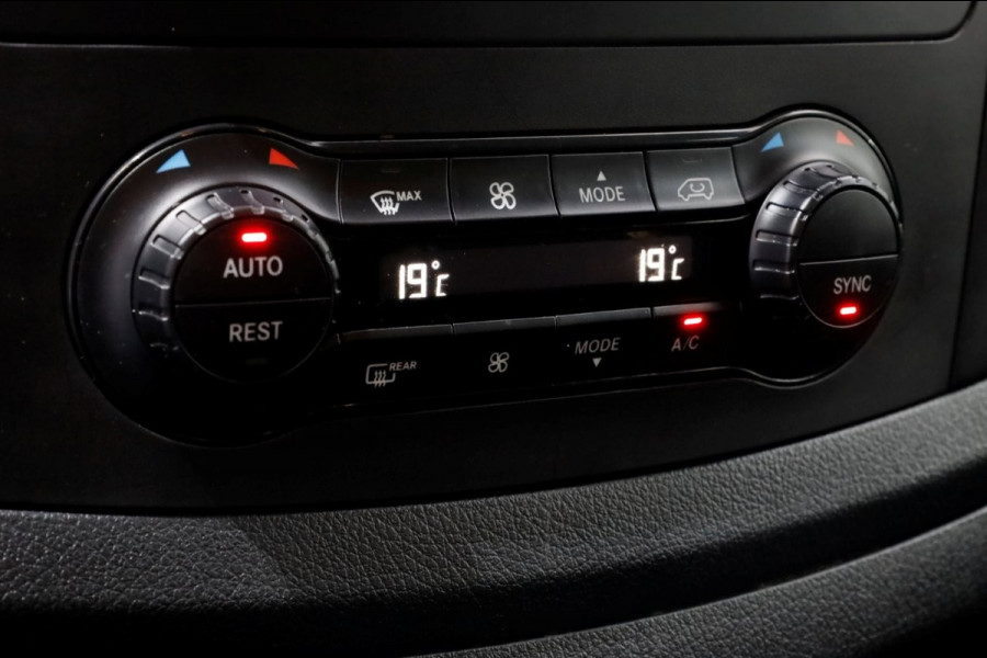 Mercedes-Benz Vito 114 CDI 136pk Lang 7G Automaat D.C. Airco/Navi/Camera 02-2020 Mercedes-Benz Vito 114 CDI 136pk Lang 7G Automaat D.C. Airco/Navi/Camera 02-2020