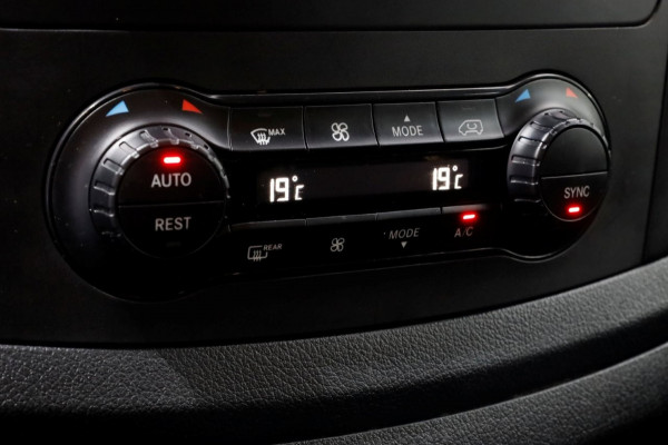 Mercedes-Benz Vito 114 CDI 136pk Lang 7G Automaat D.C. Airco/Navi/Camera 02-2020 Mercedes-Benz Vito 114 CDI 136pk Lang 7G Automaat D.C. Airco/Navi/Camera 02-2020