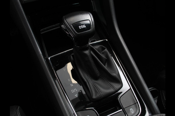 Škoda Kodiaq 1.5 TSI 150pk Automaat Ambition 7 persoons | Navigatie | Climate control | Cruise control | Camera | Lichtmetalen velgen | Parkeer sensoren | Stoelverwarming voor