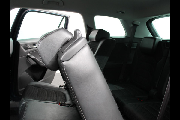 Škoda Kodiaq 1.5 TSI 150pk Automaat Ambition 7 persoons | Navigatie | Climate control | Cruise control | Camera | Lichtmetalen velgen | Parkeer sensoren | Stoelverwarming voor
