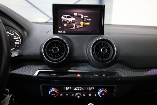 Audi Q2 1.0 TFSI S-LINE LED/SFEER/LMV/PDC/CRUISE/ECC/12 MND GARANTIE! Audi Q2 1.0 TFSI S-LINE LED/SFEER/LMV/PDC/CRUISE/ECC/12 MND GARANTIE!