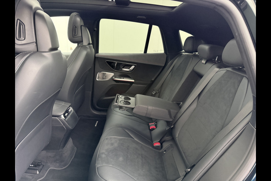 Mercedes-Benz EQE SUV 350+ AMG Line Night+Premium Pack 96kWh Trekhaak 22" Concave Velgen Burmester®Surround Airmatic Distronic plus Adap.Cruise 360°Ca Apple Carplay Android Auto Memory Stoelen+Verwarmd Stuurverwarming Sidesteps Keyless High-Definition LED 1e Eigenaar Origineel Nederlandse Auto Batterijgarantie 10jr./250.000km vanaf nieuw Mercedes-Benz EQE SUV 350+ AMG Line Night+Premium Pack 96kWh Trekhaak 22" Concave Velgen Burmester®Surround Airmatic Distronic plus Adap.Cruise 360°Ca Apple Carplay Android Auto Memory Stoelen+Verwarmd Stuurverwarming Sidesteps Keyless High-Definition LED 1e Eigenaar Origineel Nederlandse Auto Batterijgarantie 10jr./250.000km vanaf nieuw