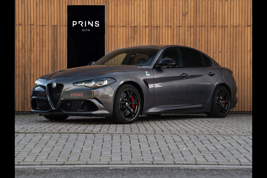 Alfa Romeo Giulia 2.9 V6 Quadrifoglio MY25 | Harman/Kardon | Adapt. cruise | CarPlay Alfa Romeo Giulia 2.9 V6 Quadrifoglio MY25 | Harman/Kardon | Adapt. cruise | CarPlay