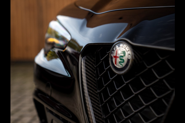 Alfa Romeo Giulia 2.9 V6 Quadrifoglio | Adapt. cruise | Harman/Kardon | CarPlay