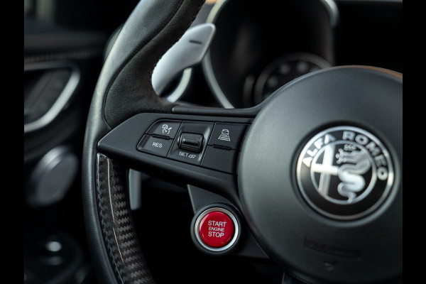 Alfa Romeo Giulia 2.9 V6 Quadrifoglio | Adapt. cruise | Harman/Kardon | CarPlay