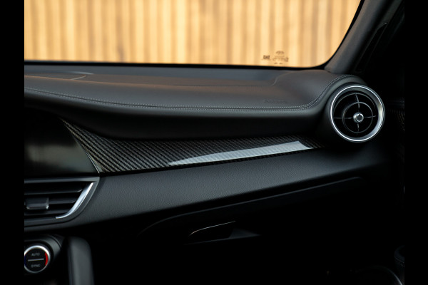 Alfa Romeo Giulia 2.9 V6 Quadrifoglio | Adapt. cruise | Harman/Kardon | CarPlay