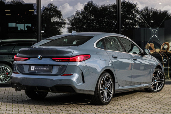 BMW 2 Serie Gran Coupé 218i M-SPORT - HARMAN KARDON - HEAD UP - CAMERA - MEMORY BMW 2 Serie Gran Coupé 218i M-SPORT - HARMAN KARDON - HEAD UP - CAMERA - MEMORY