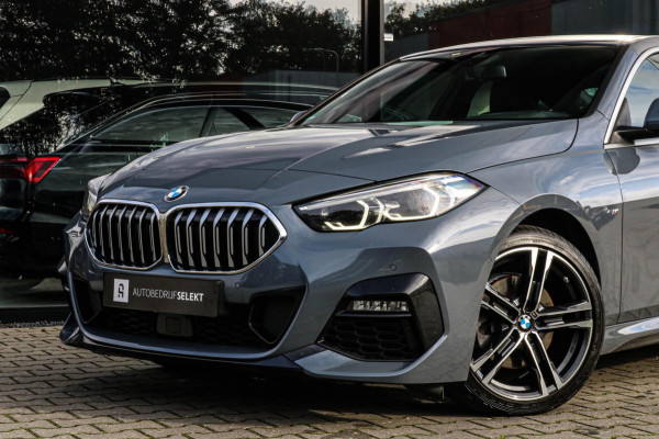 BMW 2 Serie Gran Coupé 218i M-SPORT - HARMAN KARDON - HEAD UP - CAMERA - MEMORY BMW 2 Serie Gran Coupé 218i M-SPORT - HARMAN KARDON - HEAD UP - CAMERA - MEMORY