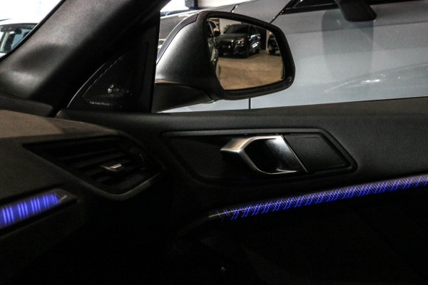 BMW 2 Serie Gran Coupé 218i M-SPORT - HARMAN KARDON - HEAD UP - CAMERA - MEMORY BMW 2 Serie Gran Coupé 218i M-SPORT - HARMAN KARDON - HEAD UP - CAMERA - MEMORY